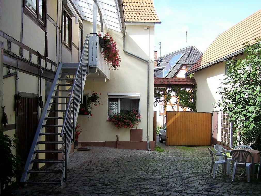 Weingut & Gaestehaus Nagel Kapellen-Drusweiler Kültér fotó